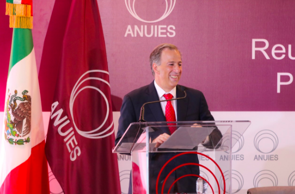 Meade promete el 1.5 del PIB nacional a ciencia y tecnología